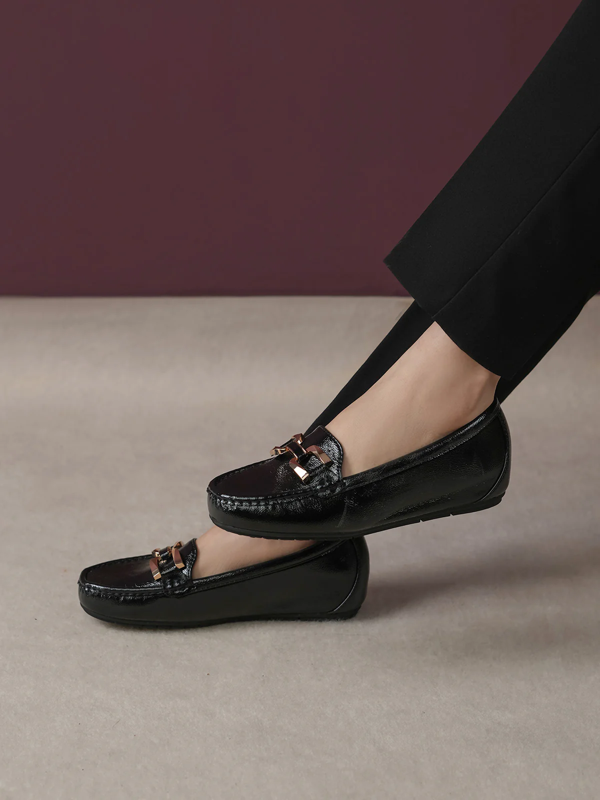 Women "ASHLEE" Classy Buckle Moccasins
