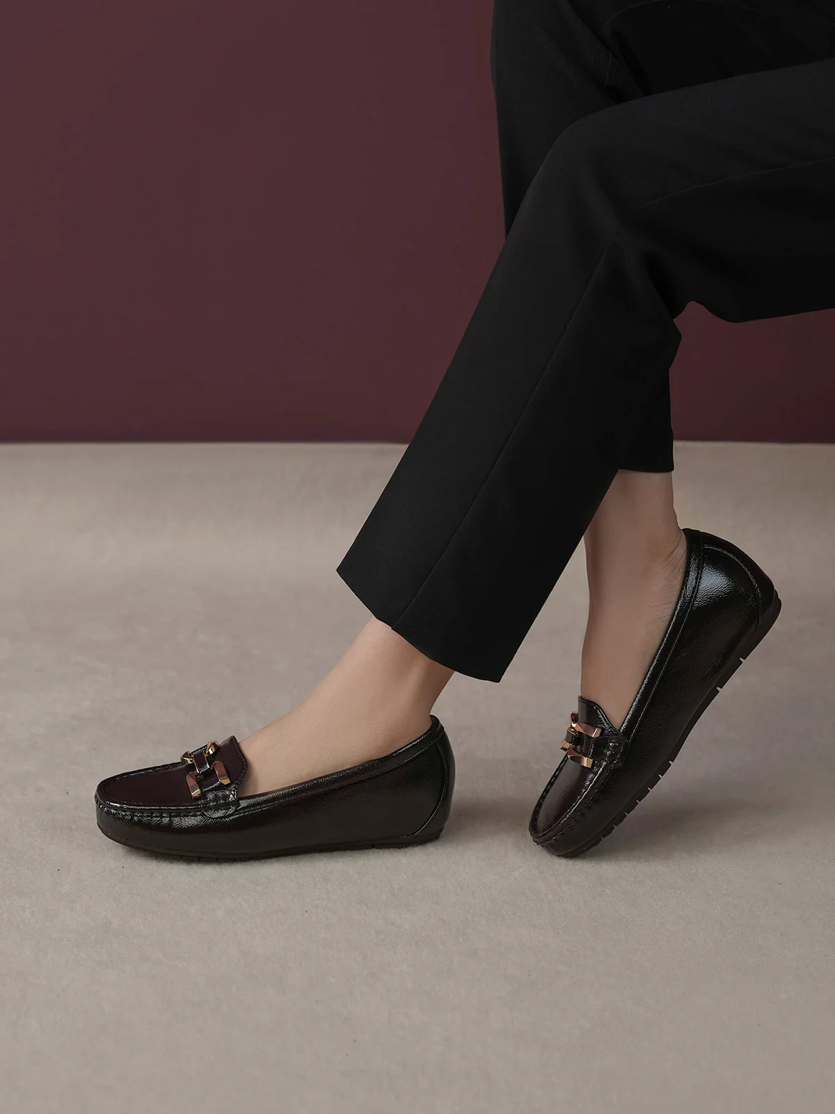 Women "ASHLEE" Classy Buckle Moccasins - Image 3