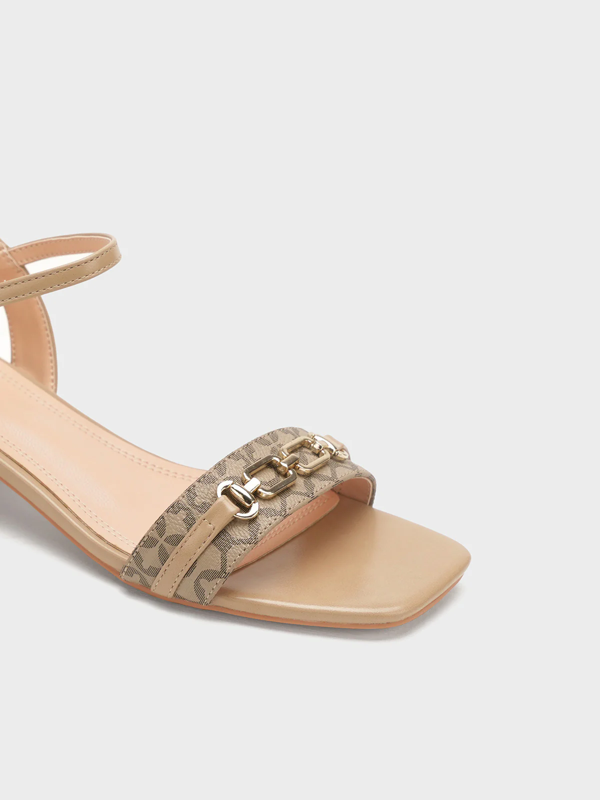 Women "ASSIAK" Block Heel Buckle Sandals - Image 4