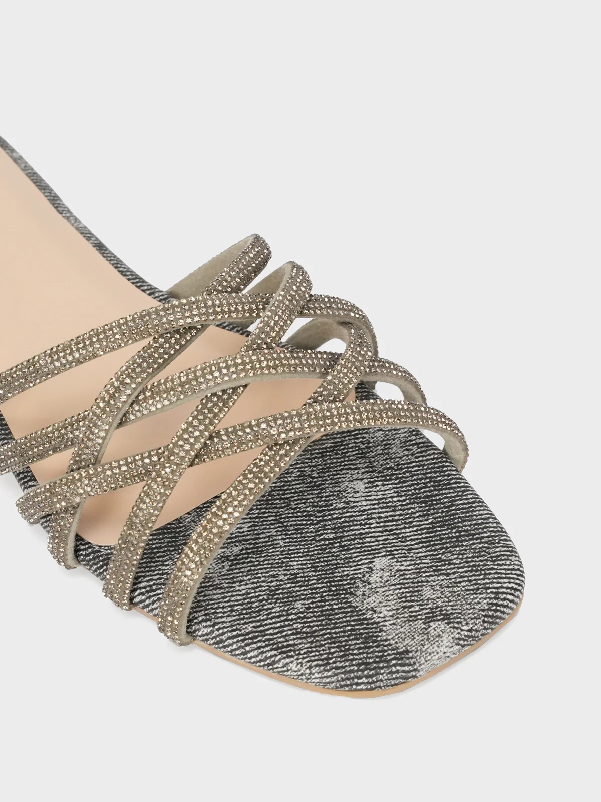 Women "ATERET" Decorated Summer Slippers - Image 4
