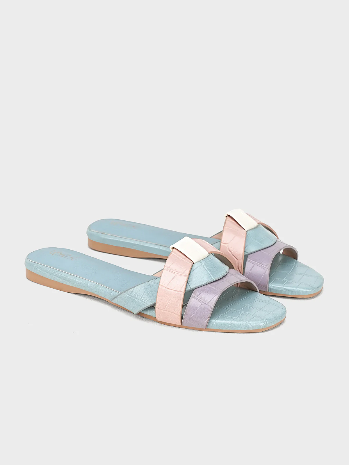 Women "AYLAD" Lightweight Slippers - Image 4