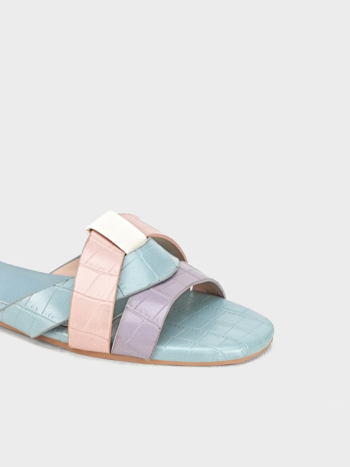 Women "AYLAD" Lightweight Slippers - Image 5