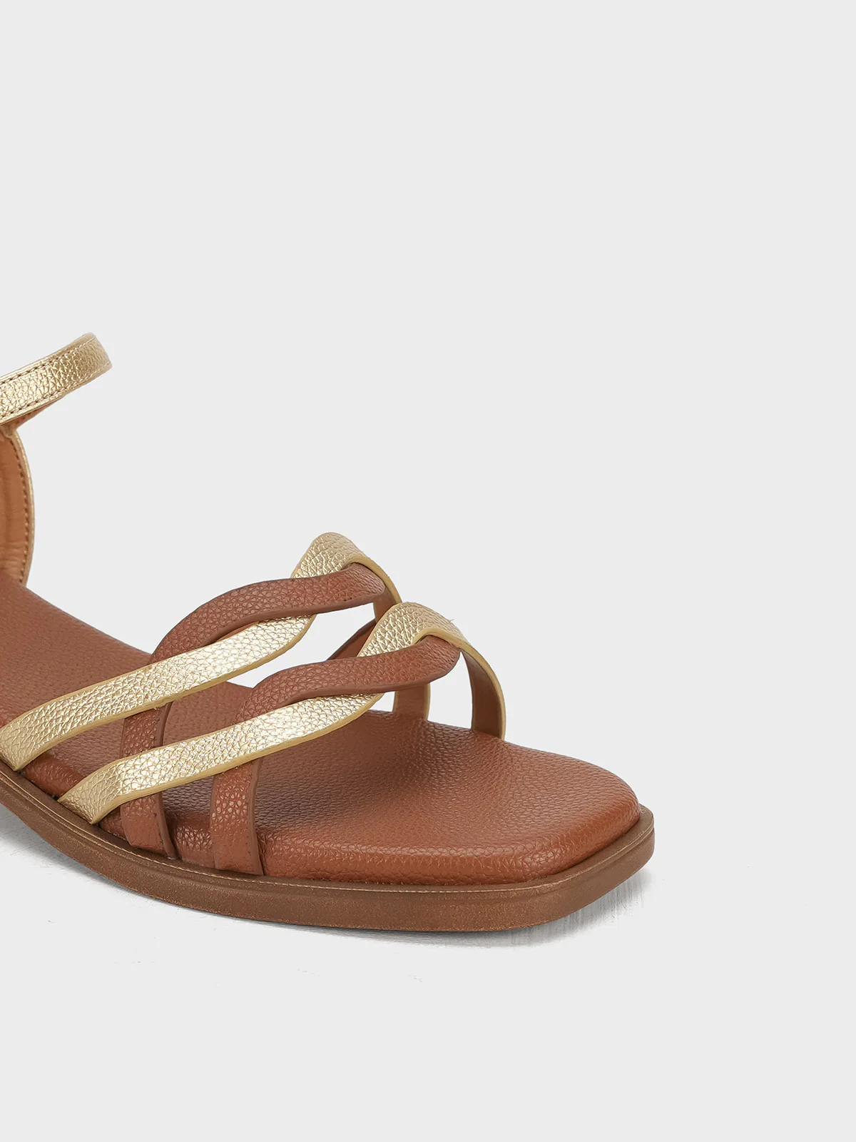 Women "BANZAI" Elegant Block Heel Sandals - Image 4