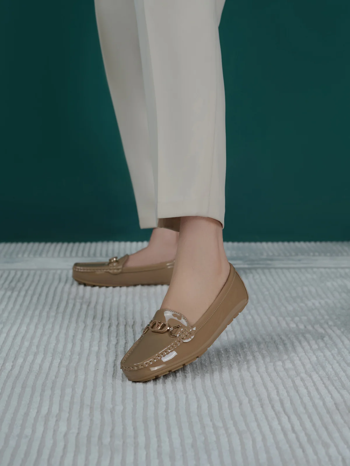 Women "BLUESY" Lightweight Shiny Moccasins - Image 6