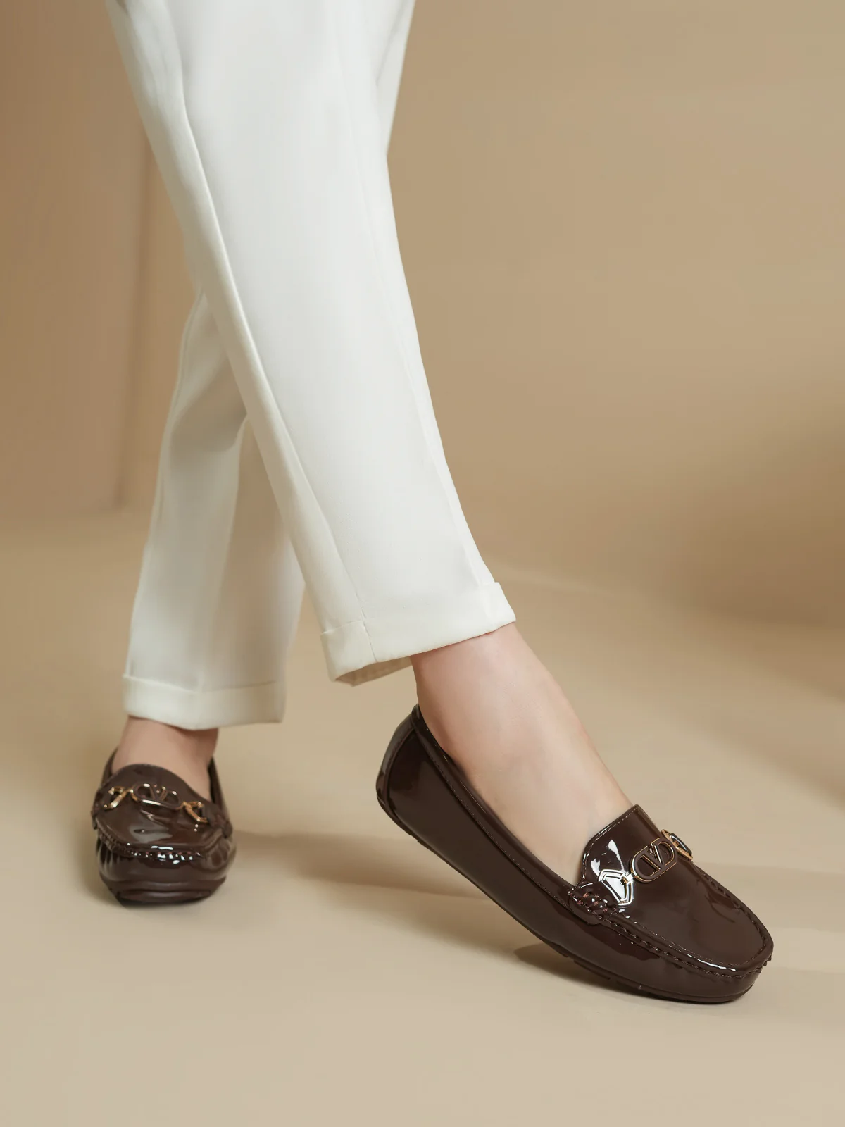 Women "BLUESY" Lightweight Shiny Moccasins - Image 9