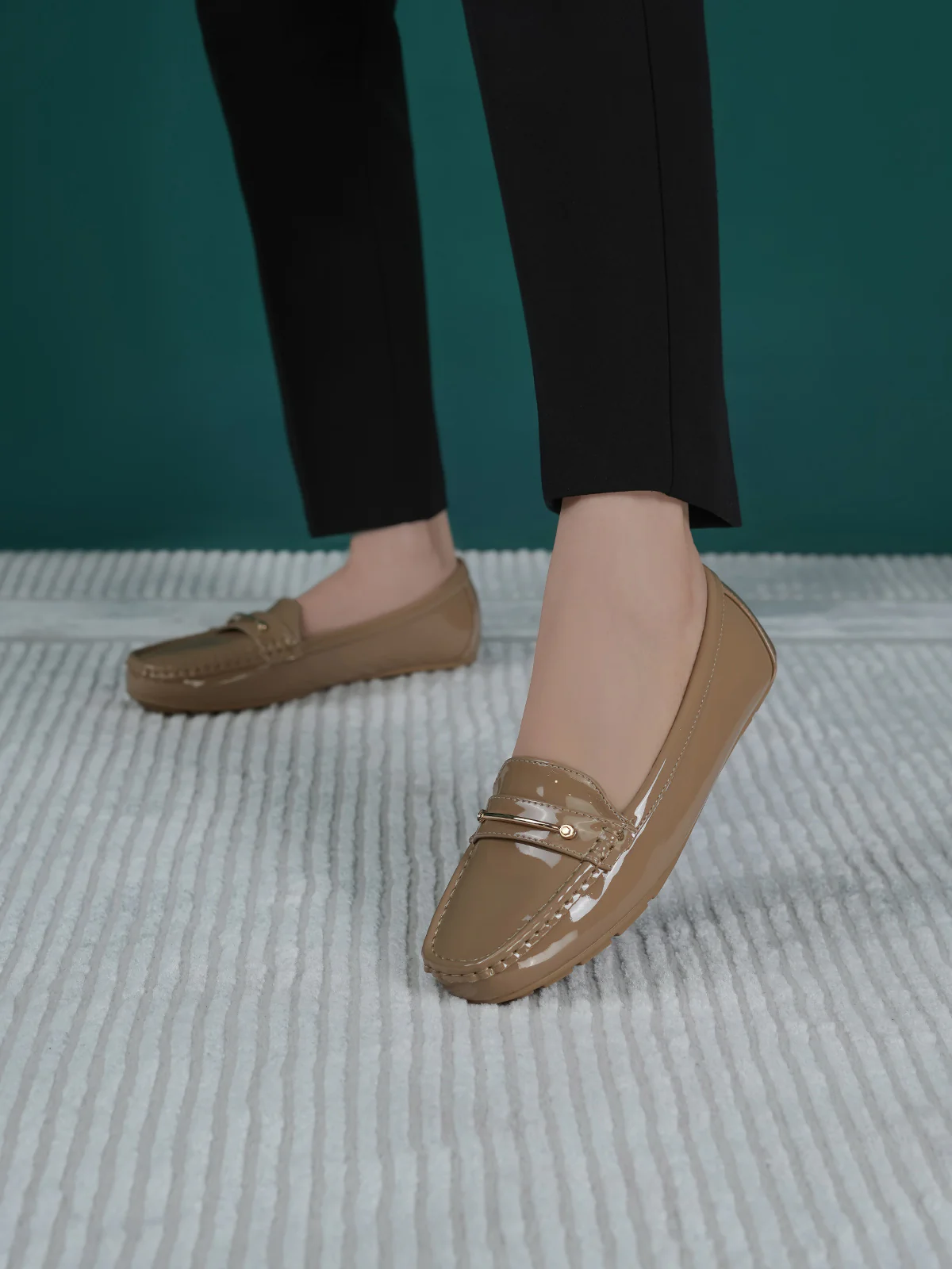 Women "BREYON" Casual Wear Moccasins - Image 6
