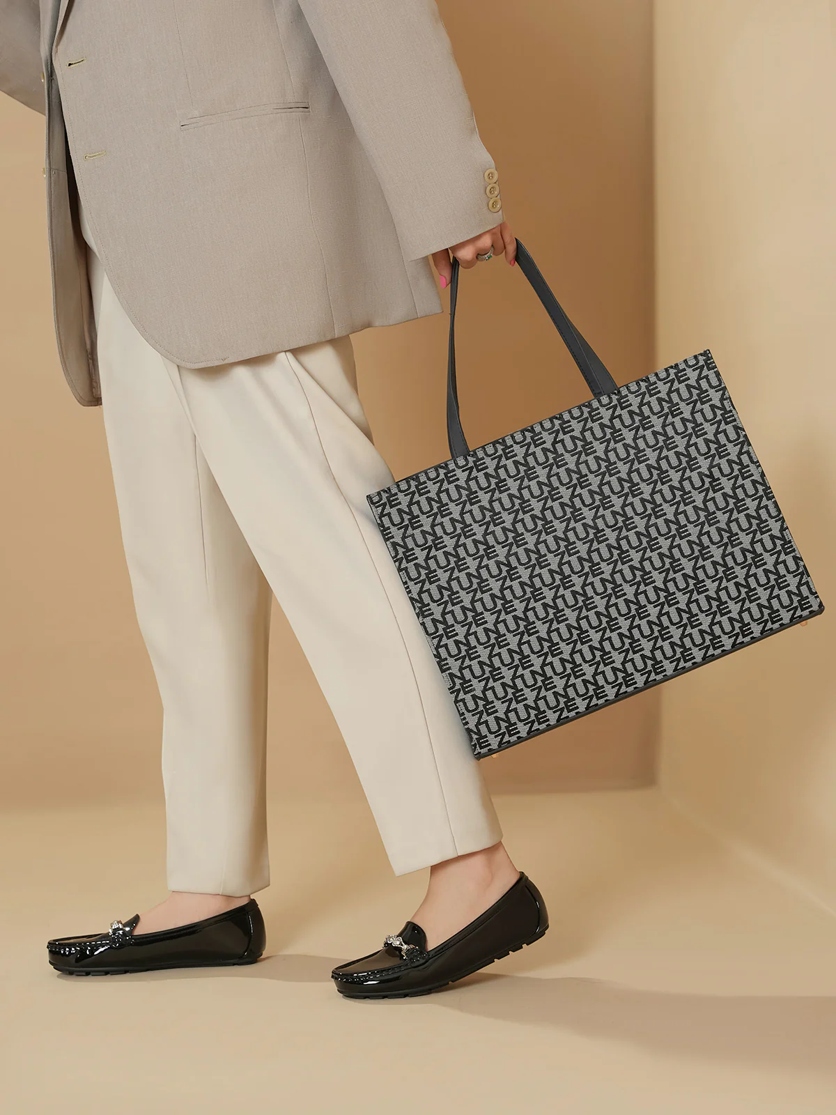 Women "BRONZE" Stylish Casual Tote Bag - Image 3