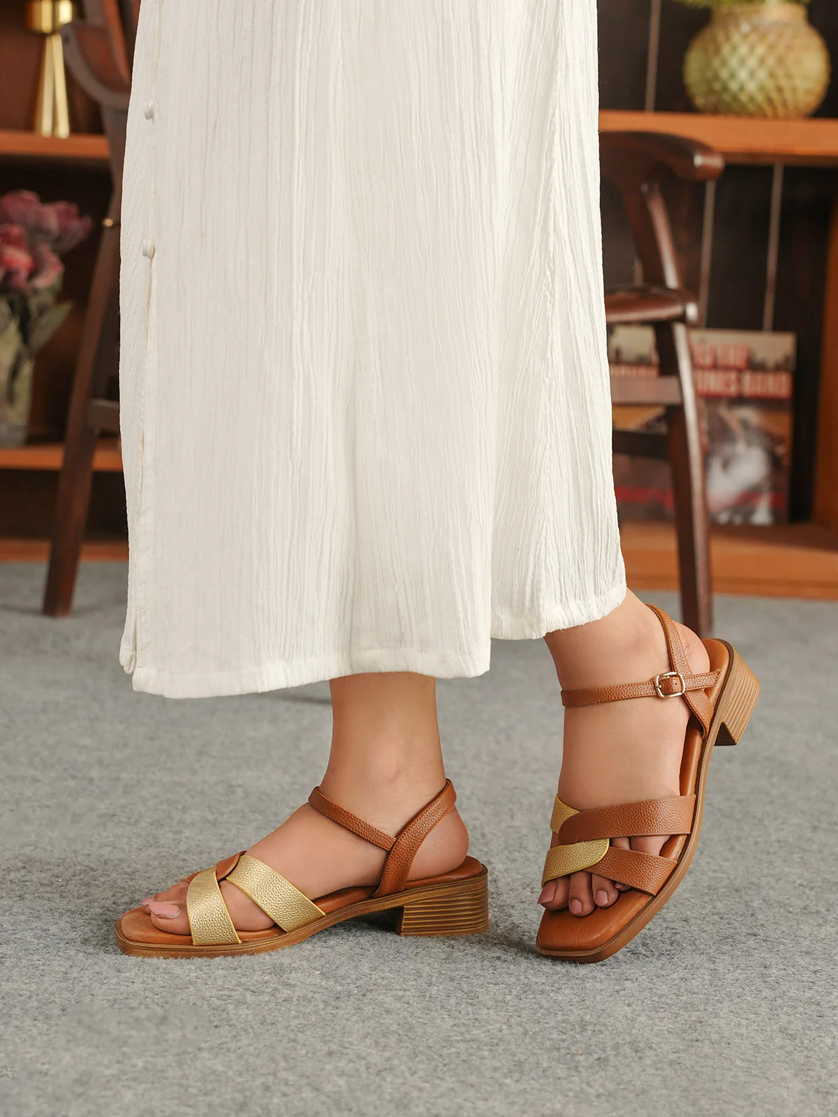 Women "BYRNE" Elegant Block Heel Sandals - Image 10