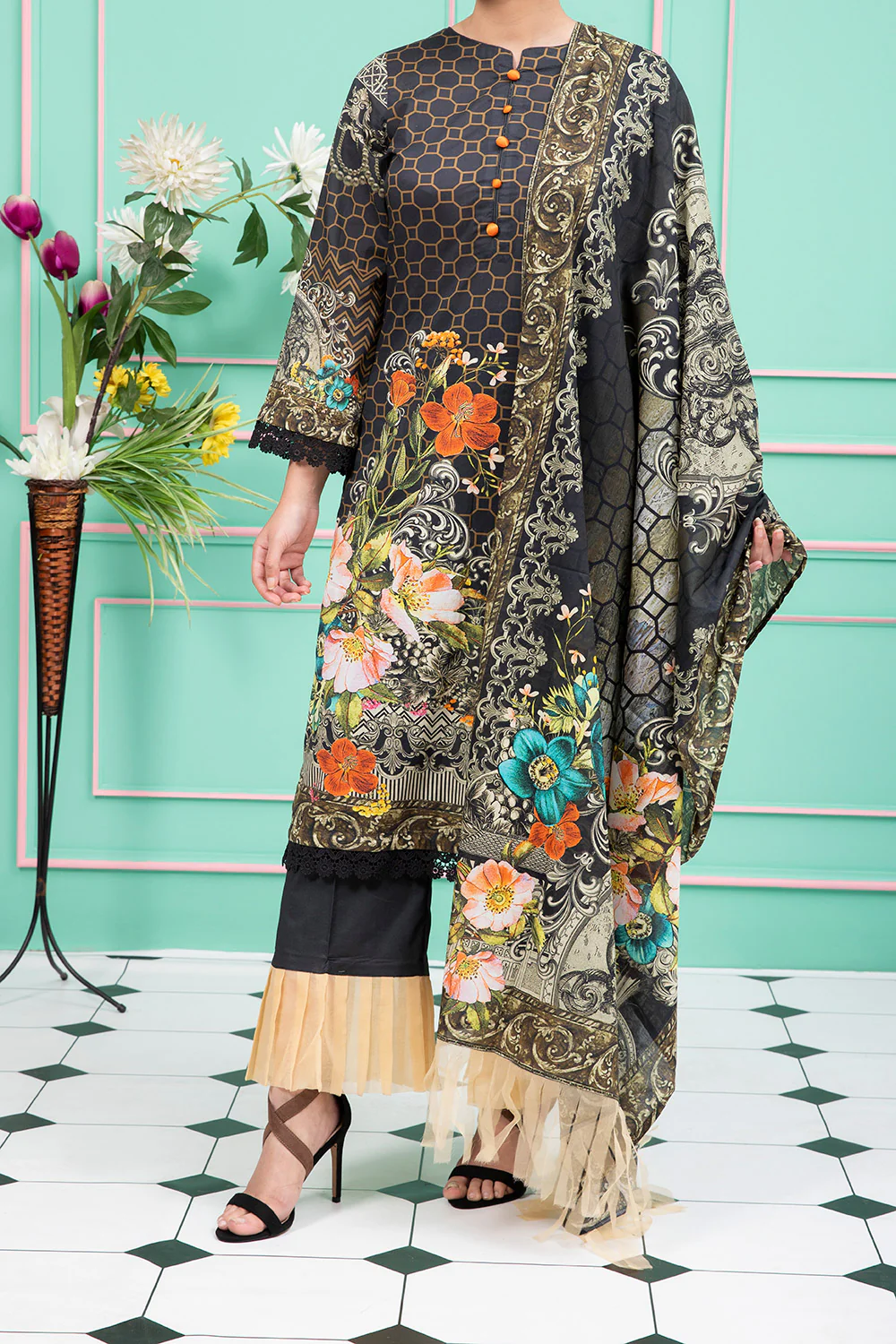 Women “Caia”3 Piece Digital Printed Lawn Suit with Voile Fabric Dupatta
