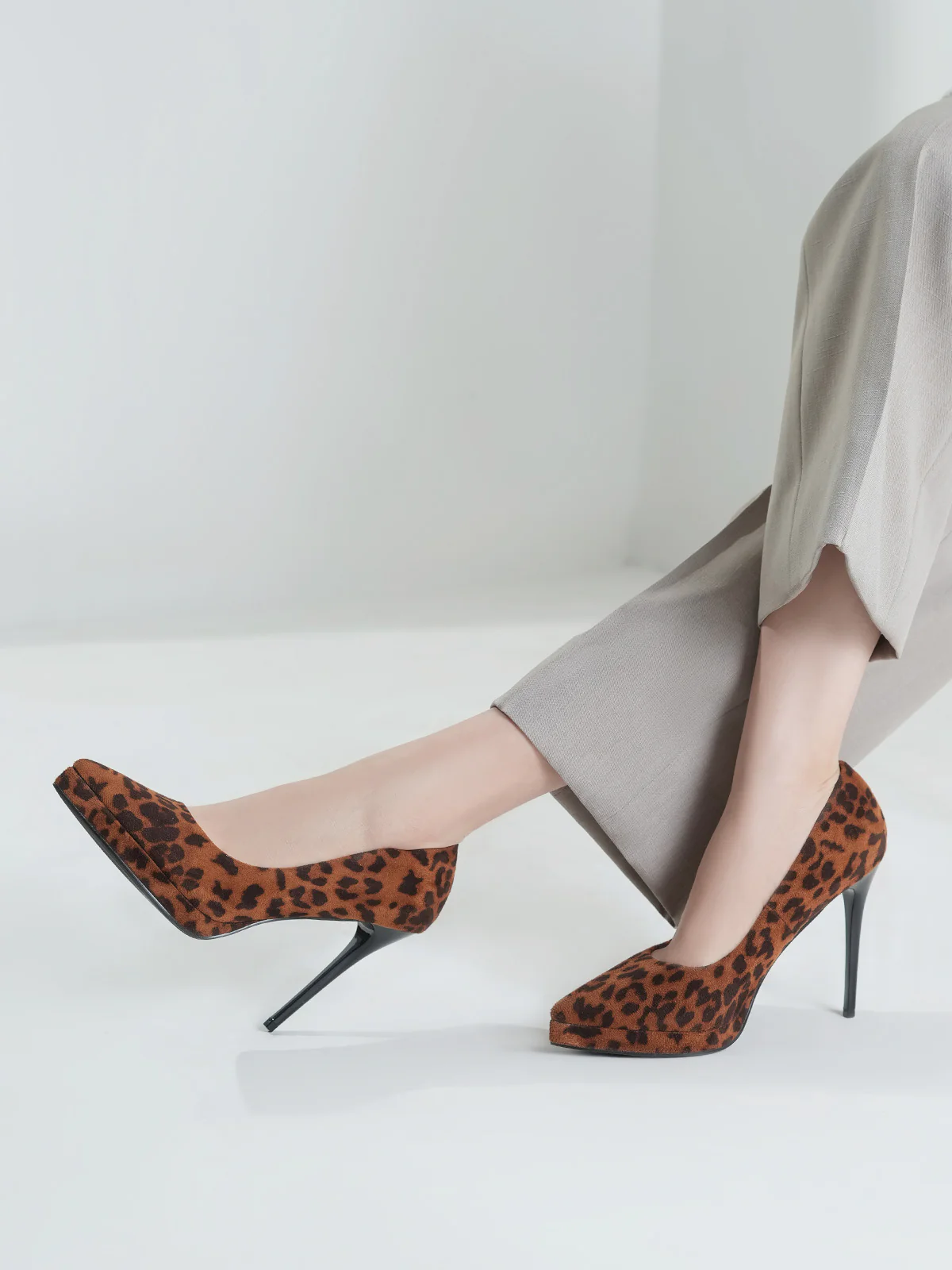Women "CANDICE" Perfect Pointed Toe Court Shoes - Image 10