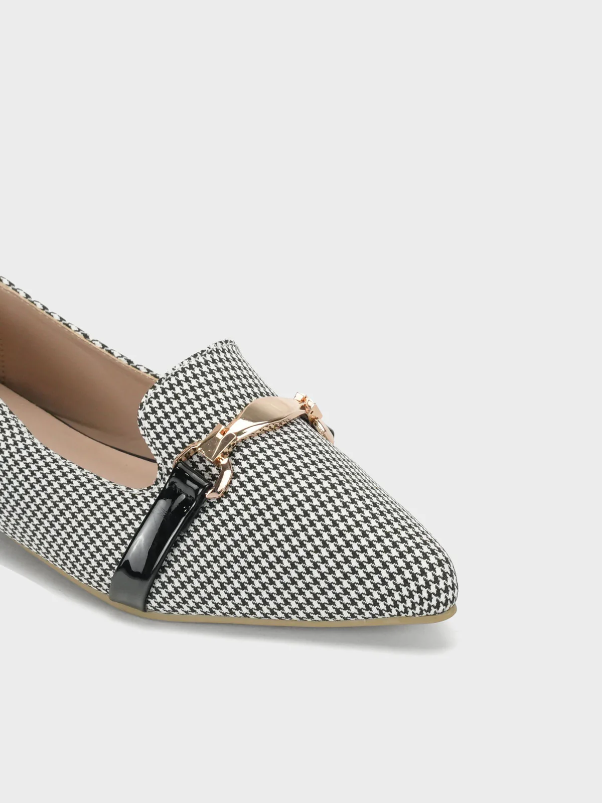 Women "CASHEL" Pointy Stylish Ballerinas - Image 4