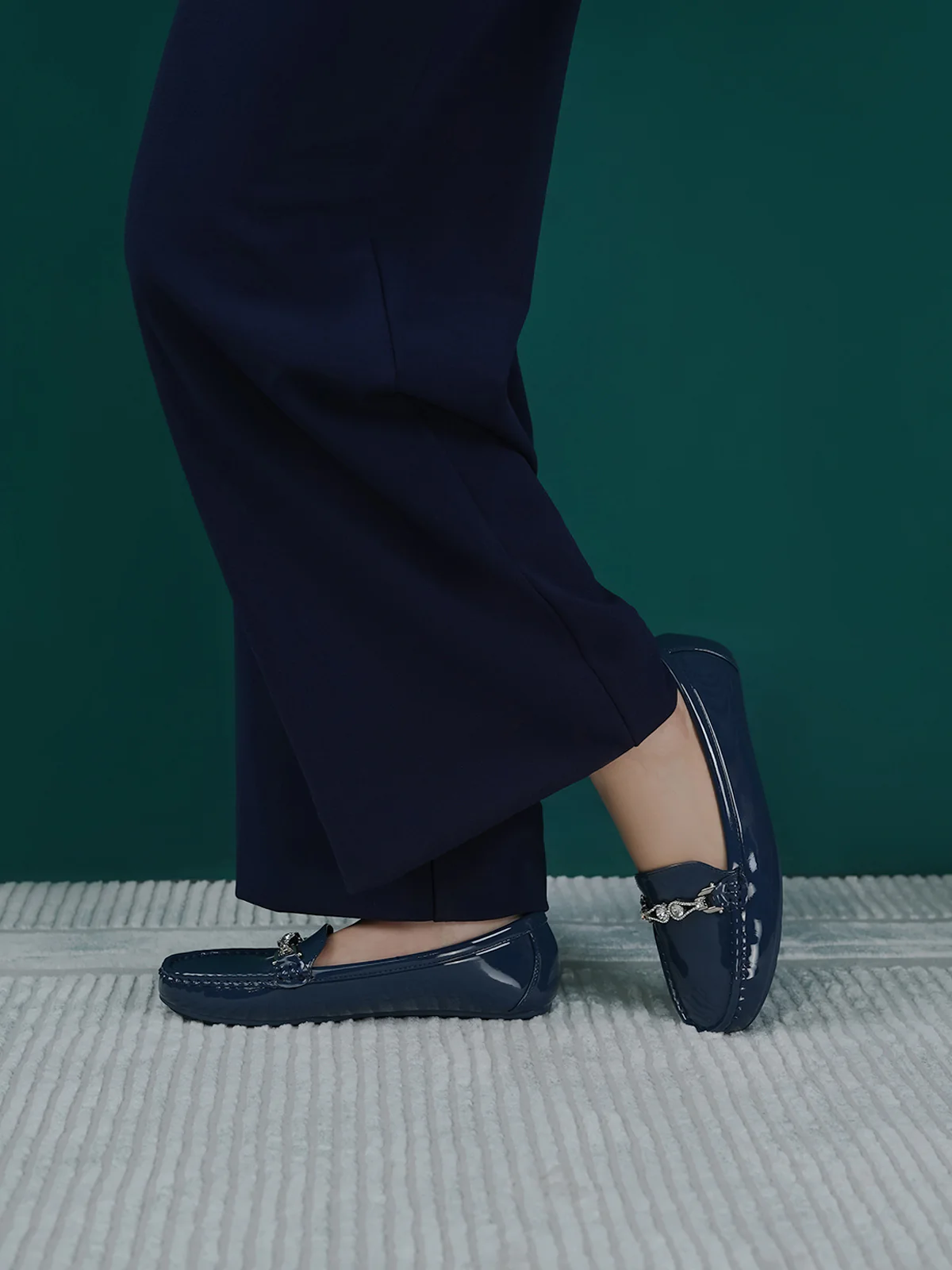 Women "CASIMIR" Flexible Slip On Moccasins - Image 6