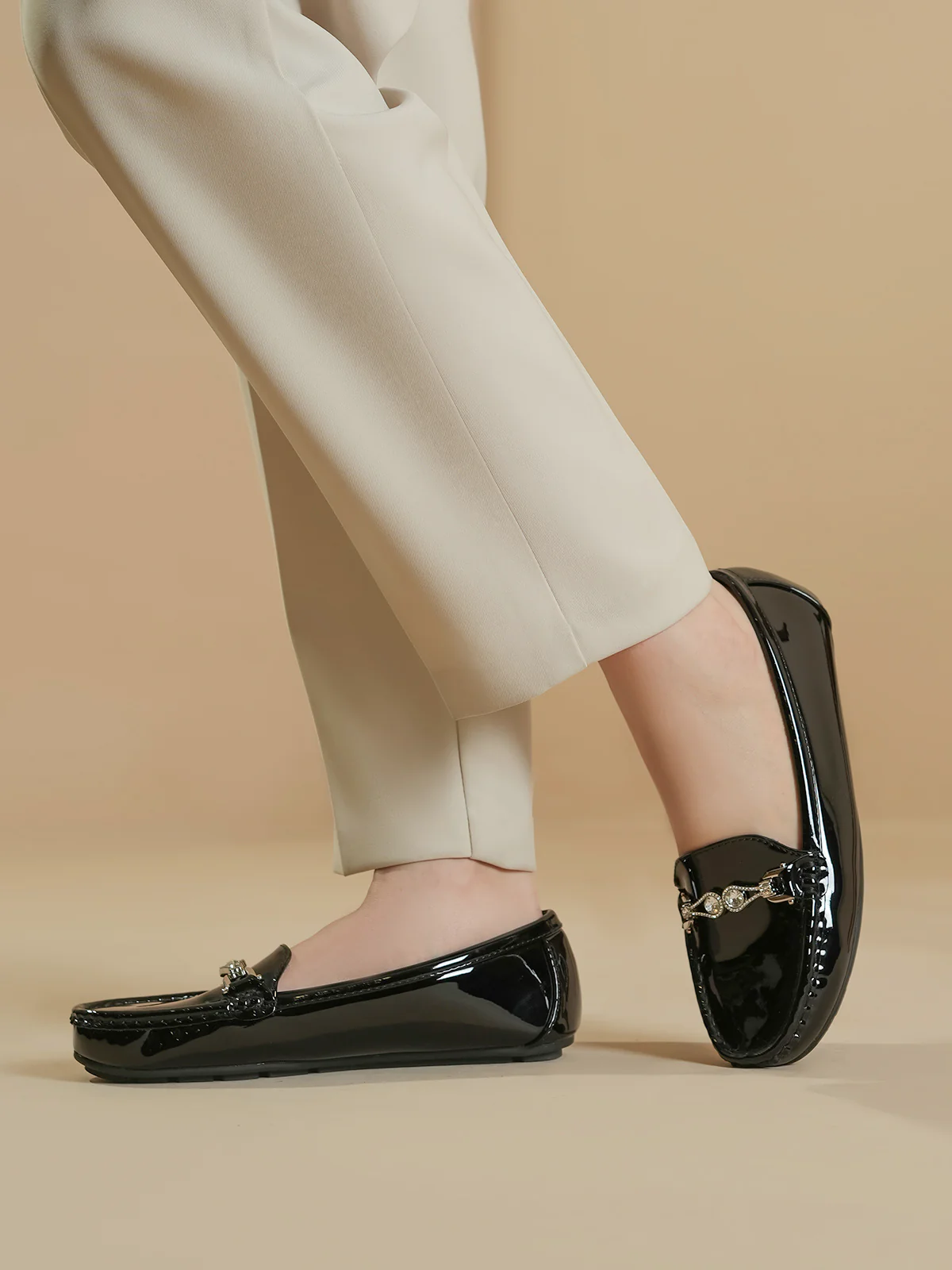 Women "CASIMIR" Flexible Slip On Moccasins - Image 3