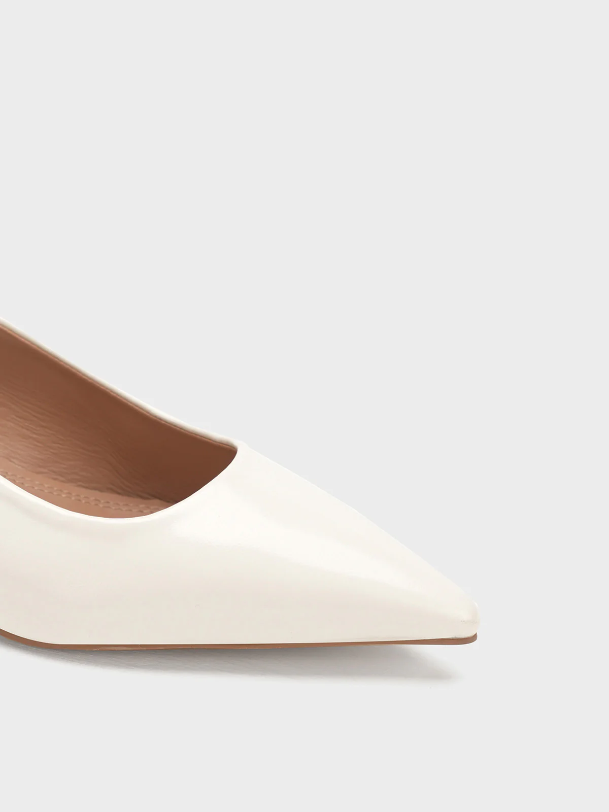 Women "DAMARI" Graceful Pointed Sandals - Image 4