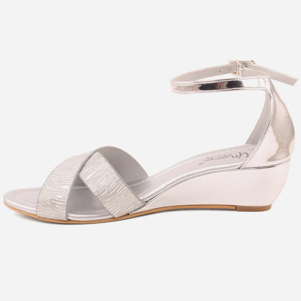 Women "DEBRA" Glossy Crossover Straps Sandals - Image 3