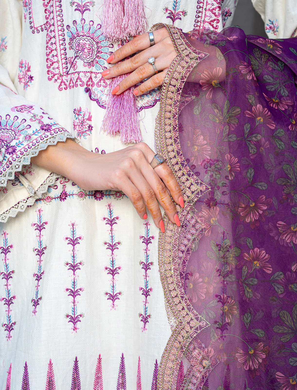 Women "DENIZ" Embellished Lawn Two Piece Suit - Image 3