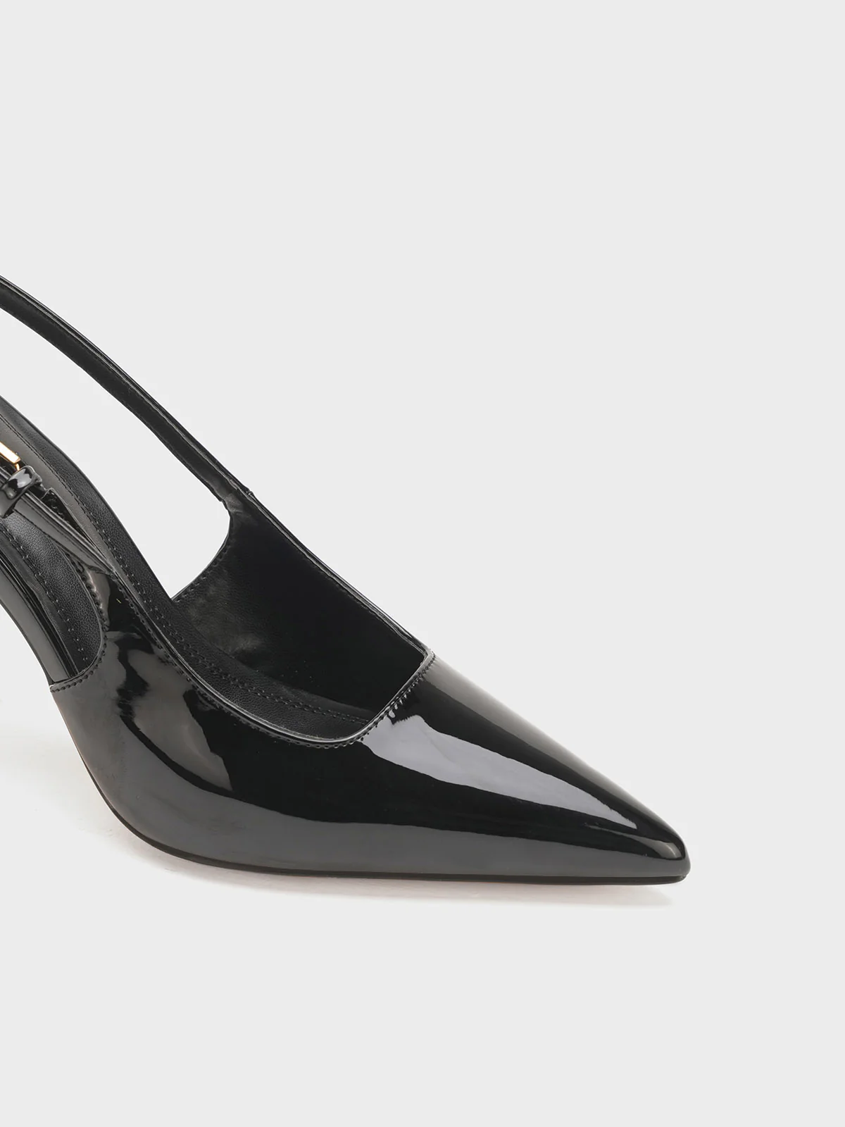 Women "DEUCE" Unique Pointed Sandals - Image 7