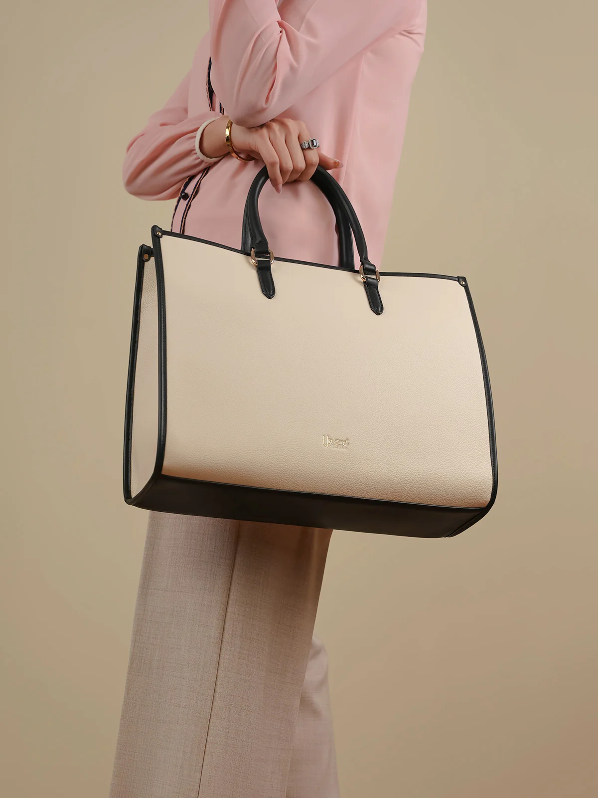 Women "DEVON" Easy to Carry Tote Bag - Image 6