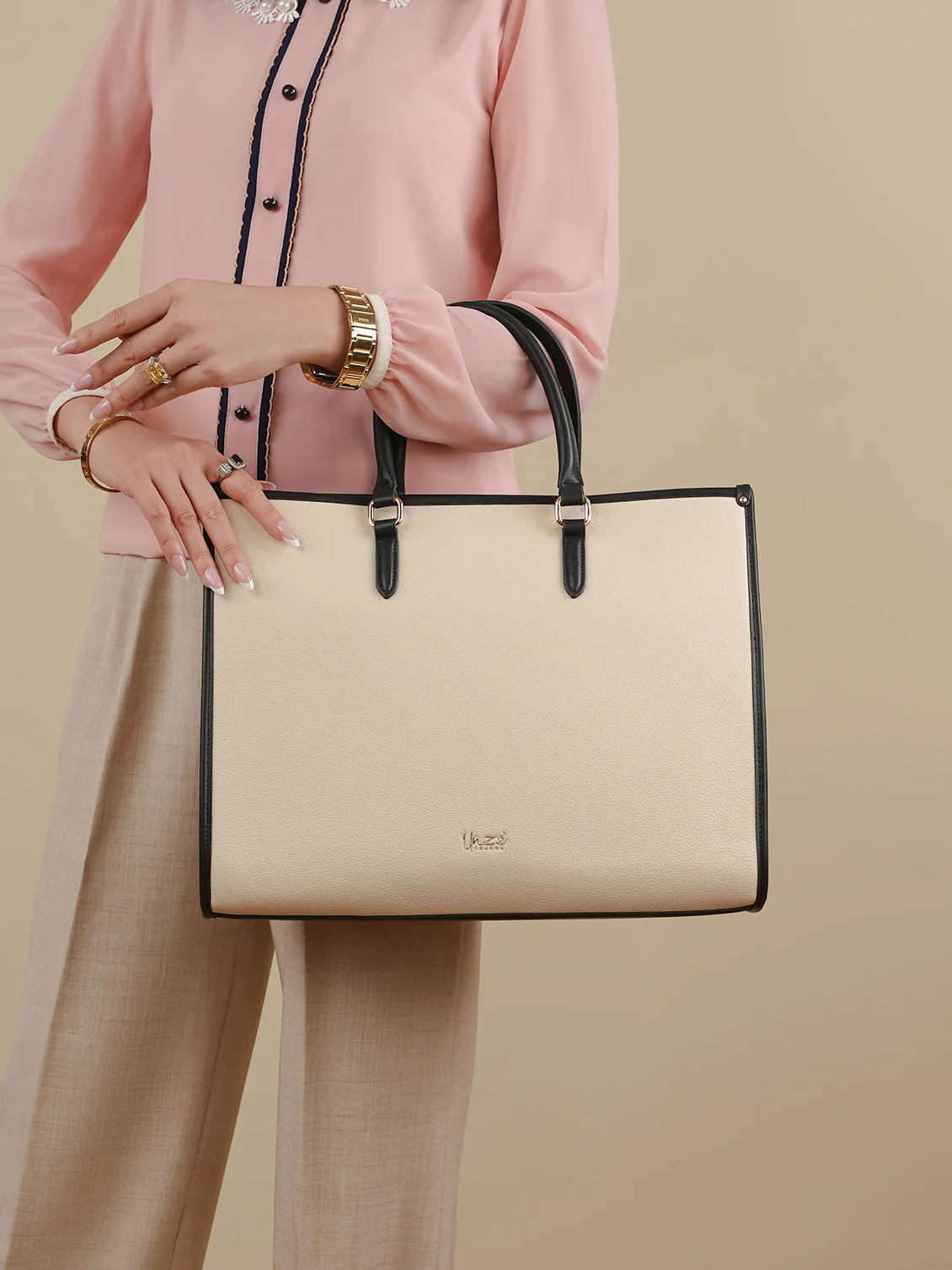 Women "DEVON" Easy to Carry Tote Bag - Image 9