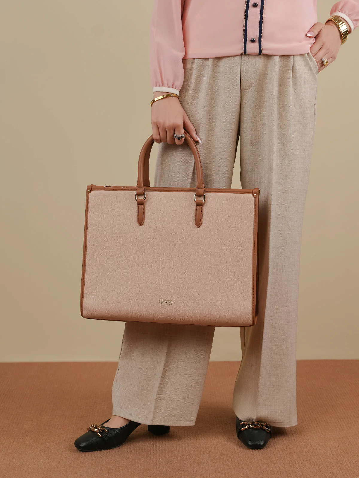 Women "DEVON" Easy to Carry Tote Bag - Image 9