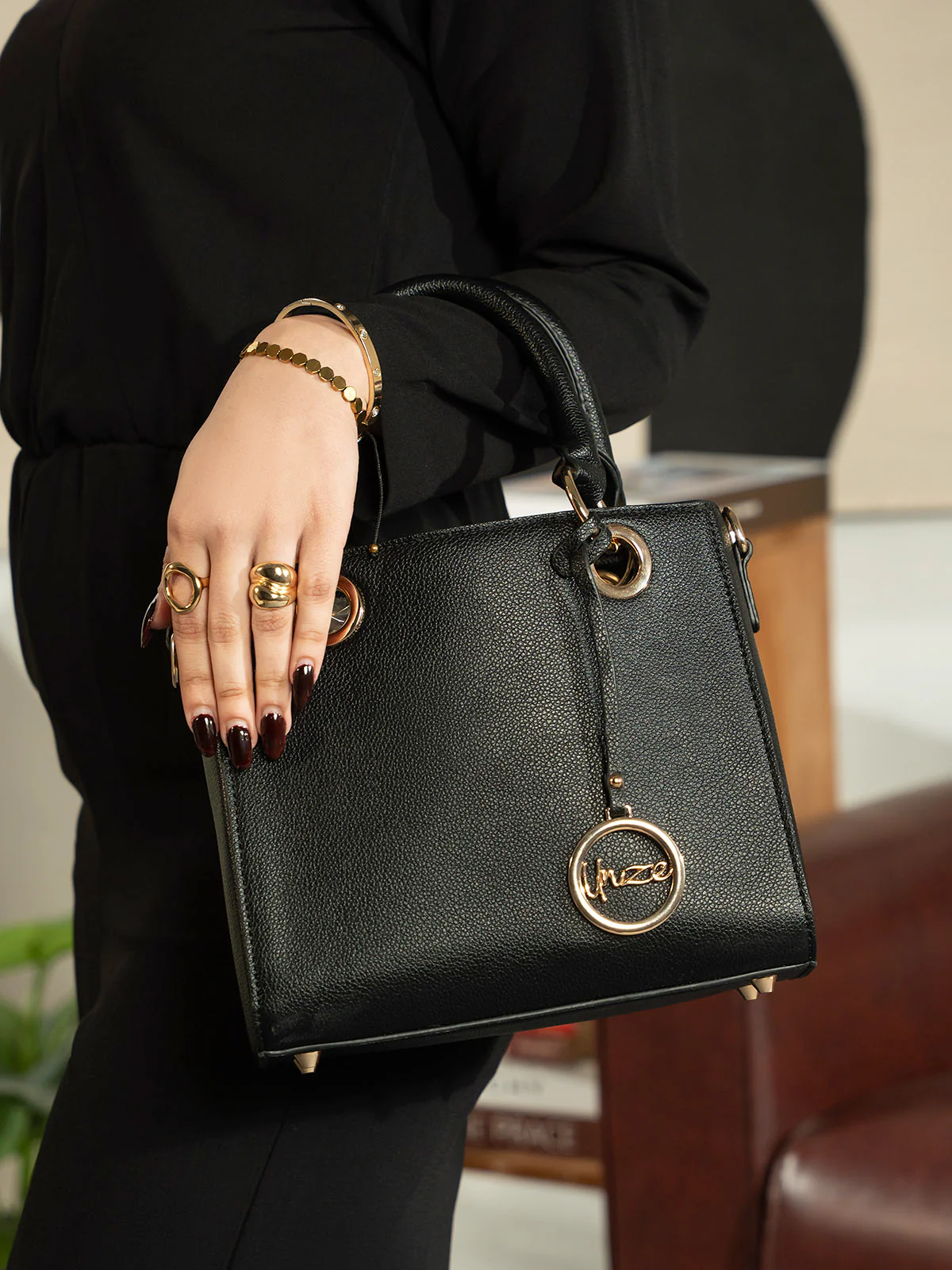 Women "DIEGO" Chic and Versatile Handbag - Image 6
