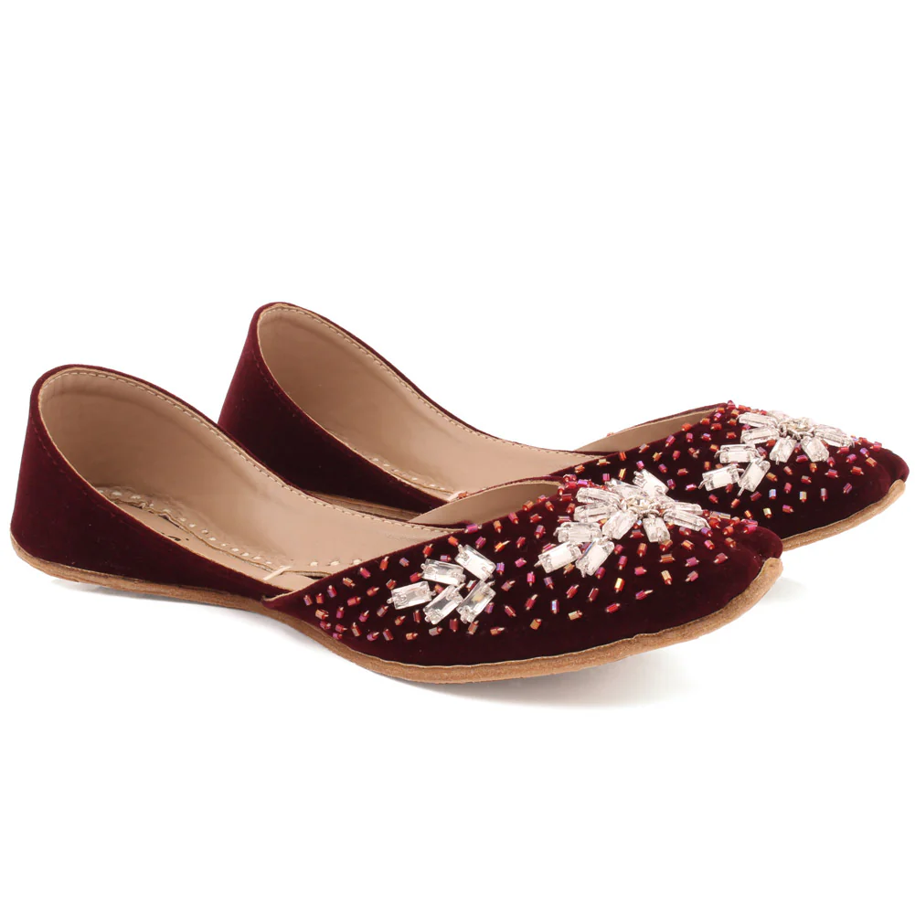 Women "Diora" Traditional Slip On Khussa - Image 2