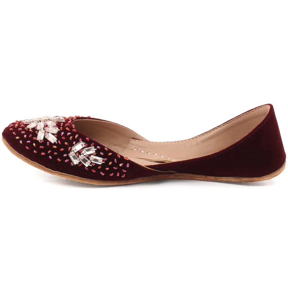 Women "Diora" Traditional Slip On Khussa - Image 3