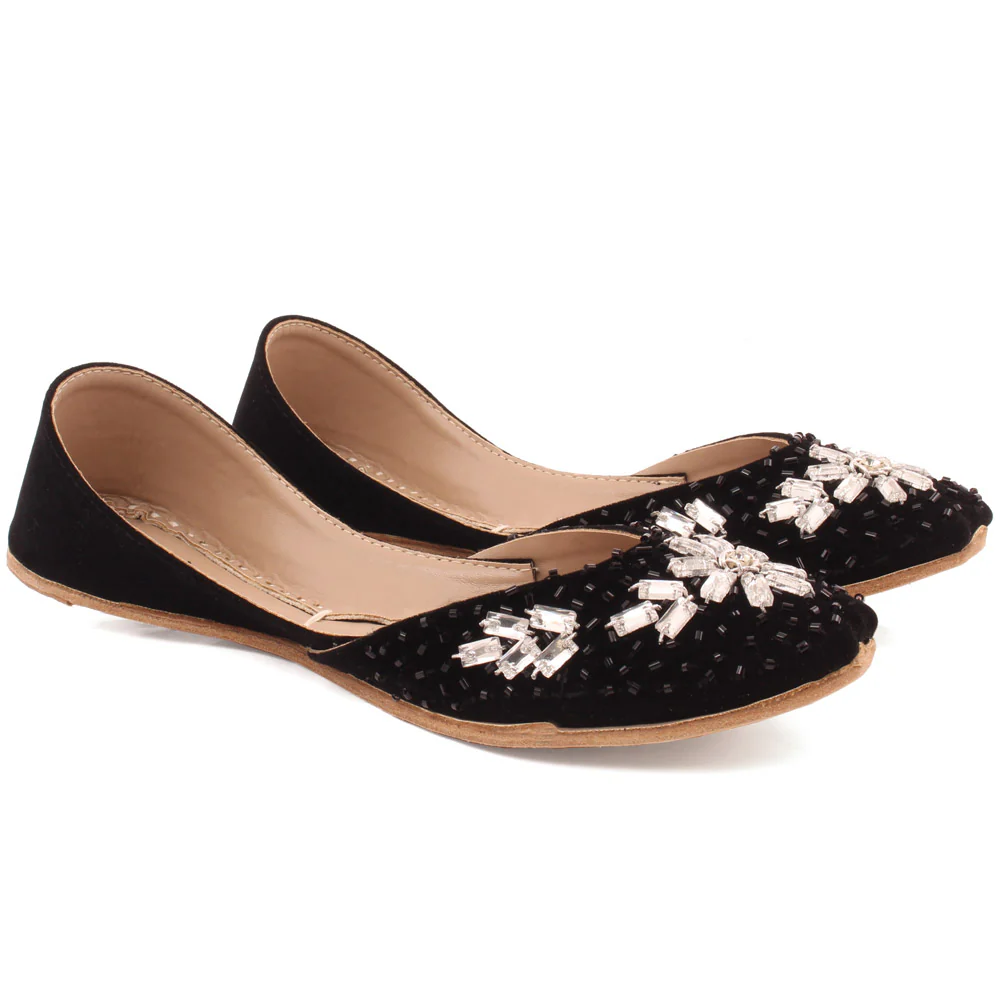 Women "Diora" Traditional Slip On Khussa - Image 2