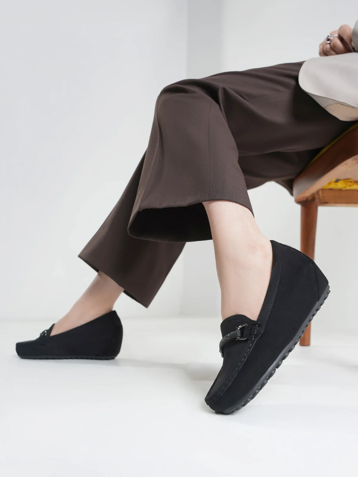Women "ELEANOR" Relaxed Casual Moccasins - Image 6
