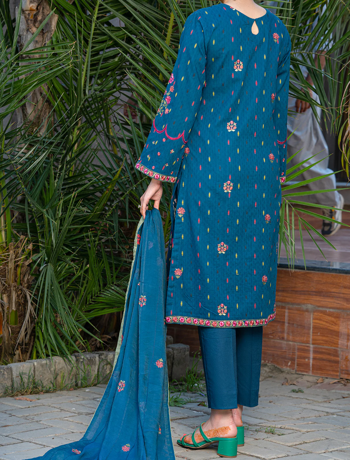 "ENFLEDA" Embroidered Dobby Two Piece Suit - Image 4