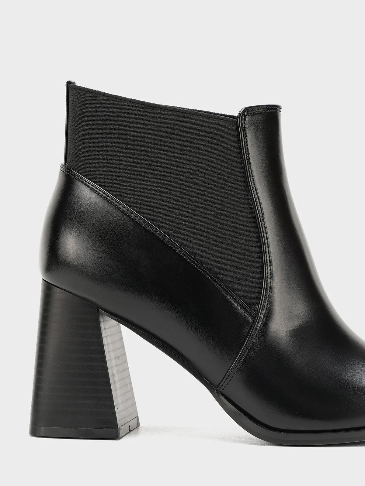 Women "ERCWLFF" Pointed Toe Boots - Image 11
