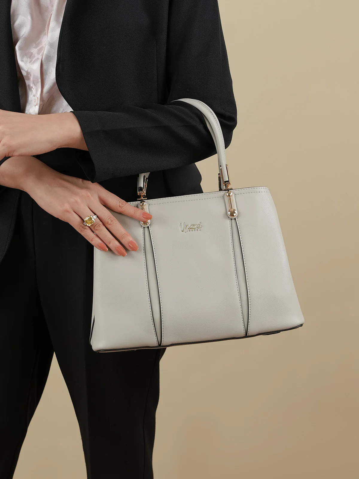 Women "FARLEY" Lightweight Handbag - Image 6