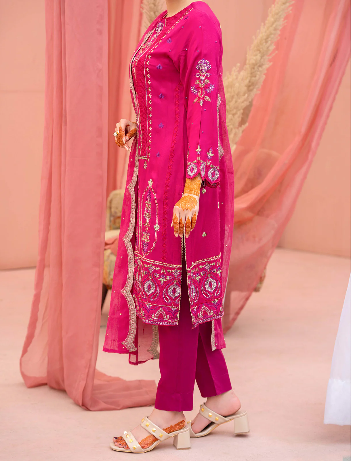 Women "FILIZ" Embroidered Cotton Net Three Piece Suit - Image 4