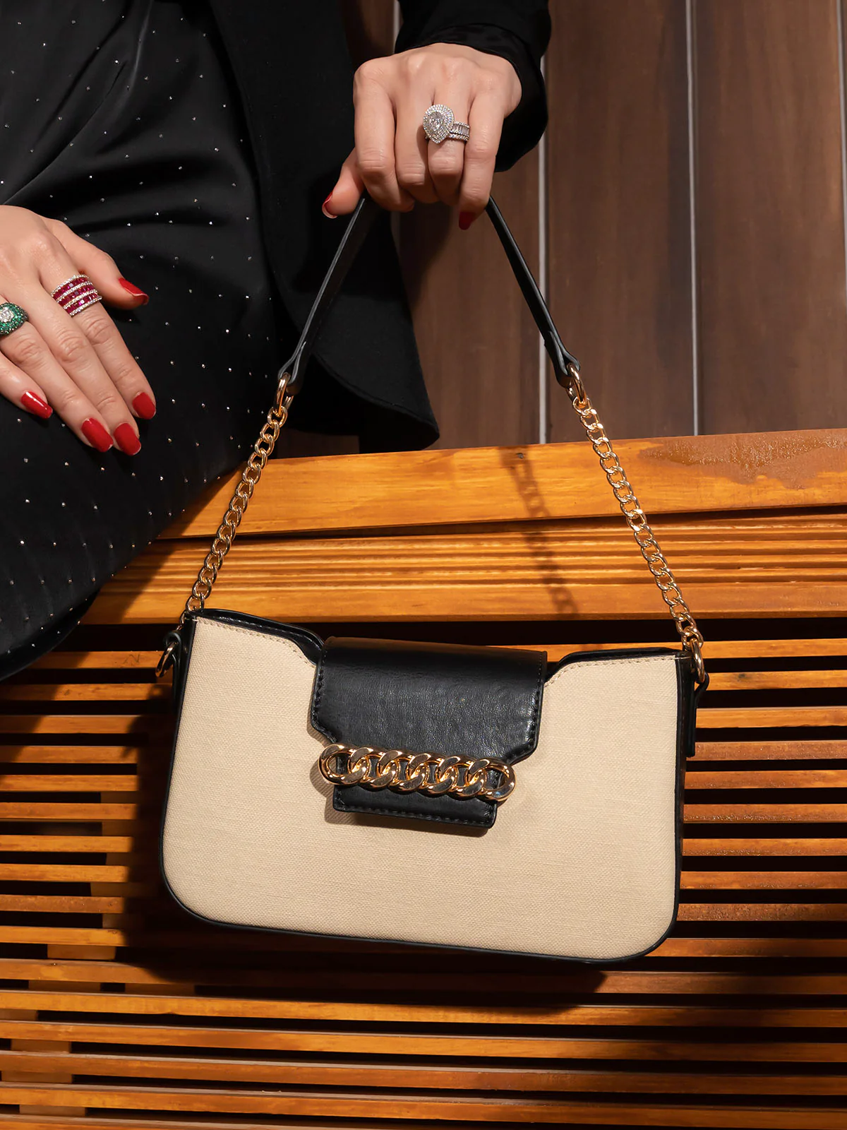 Women "FLOREN" Lightweight Shoulder Bag