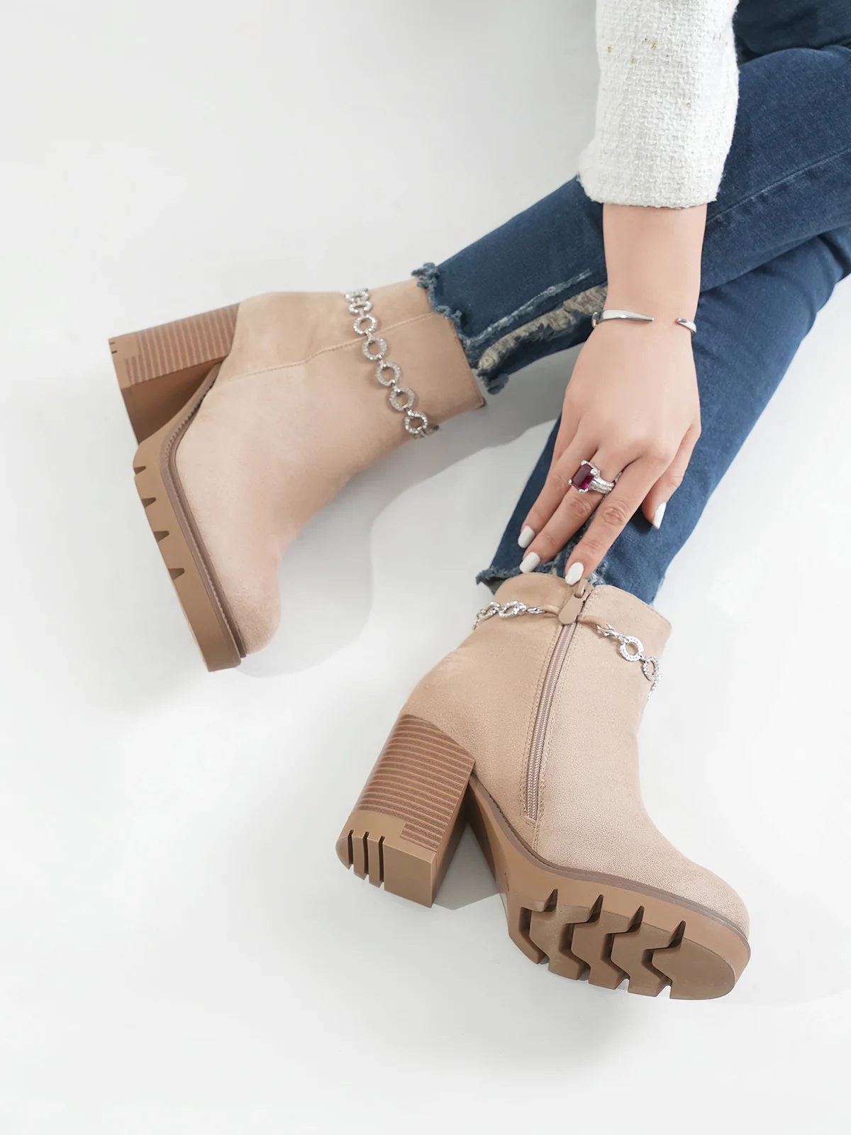 Women "FOLAMI" Stylish Chain Ankle Boots - Image 10