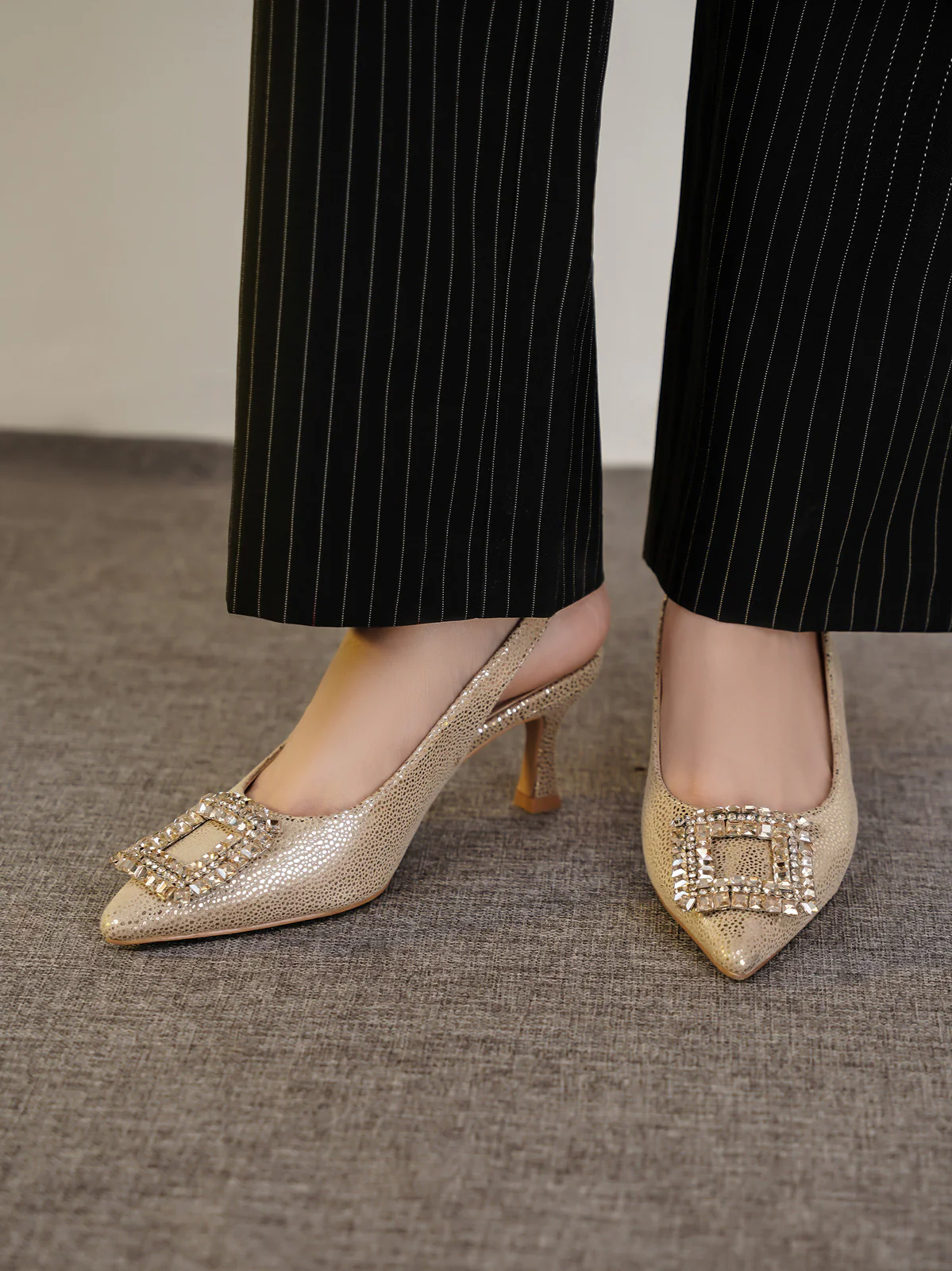 Women "GINTAN" Pointed Toe Heels Sandals