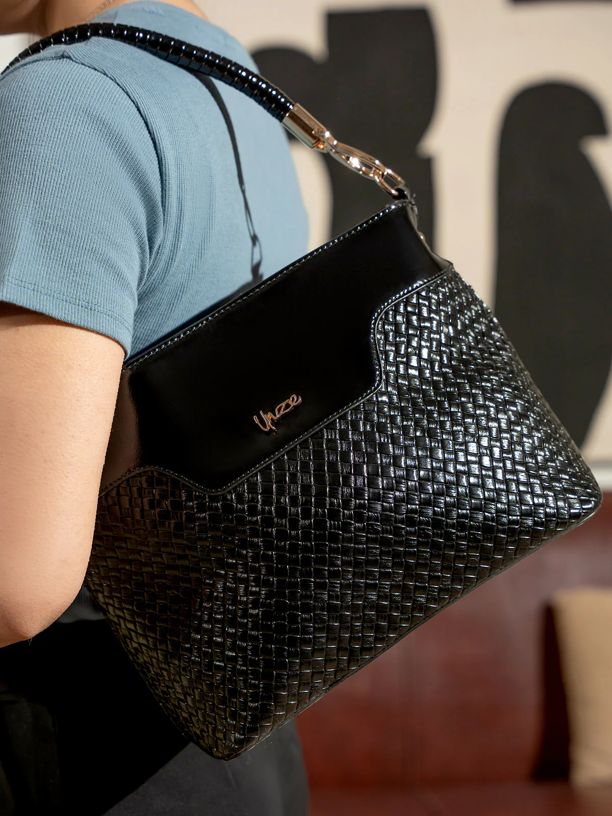 Women "HAWTH" Casual Lightweight Bag - Image 3