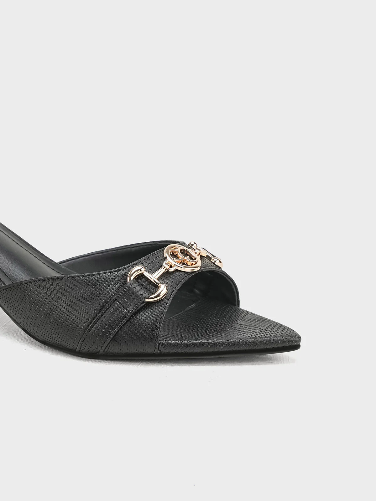 Women "HAYES" Pointed Toe Smart Sandals - Image 7