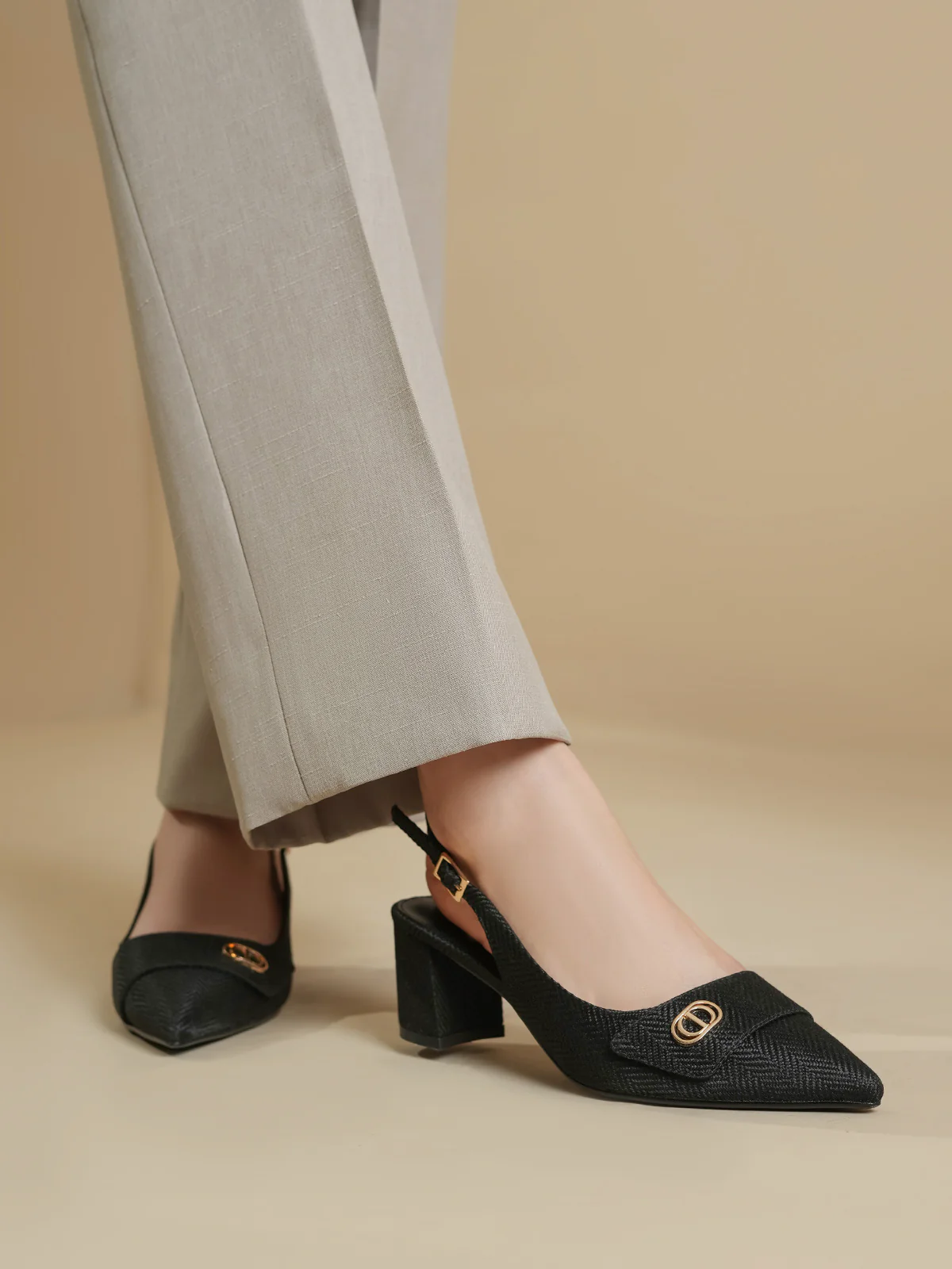 Women "HAYNES" Comfort Block Heel Sandals - Image 6