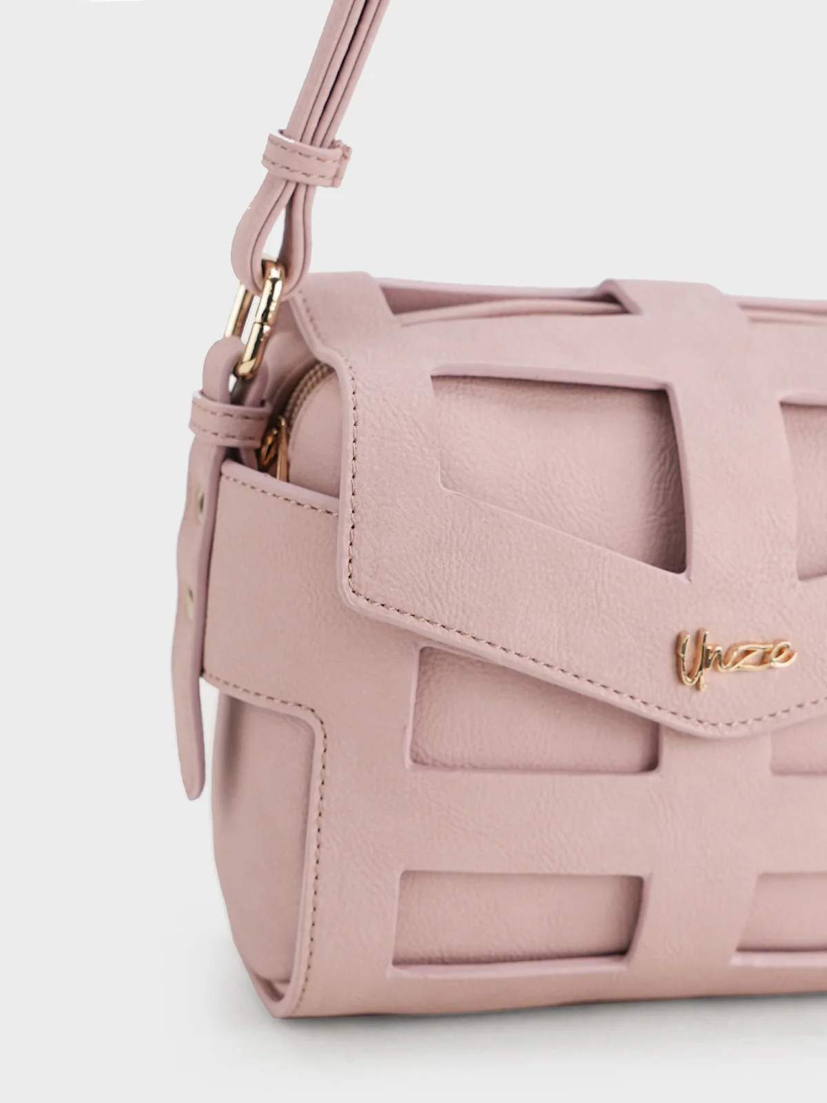 Women "HIRAYA" Crossbody Flap Bag - Image 7