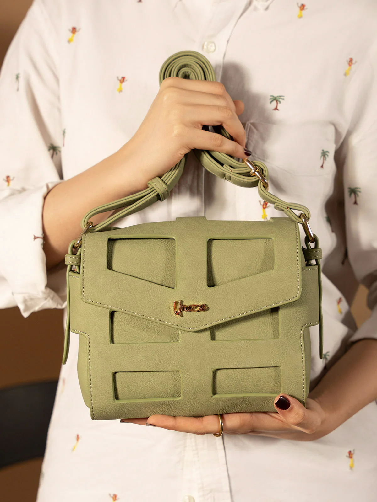 Women "HIRAYA" Crossbody Flap Bag