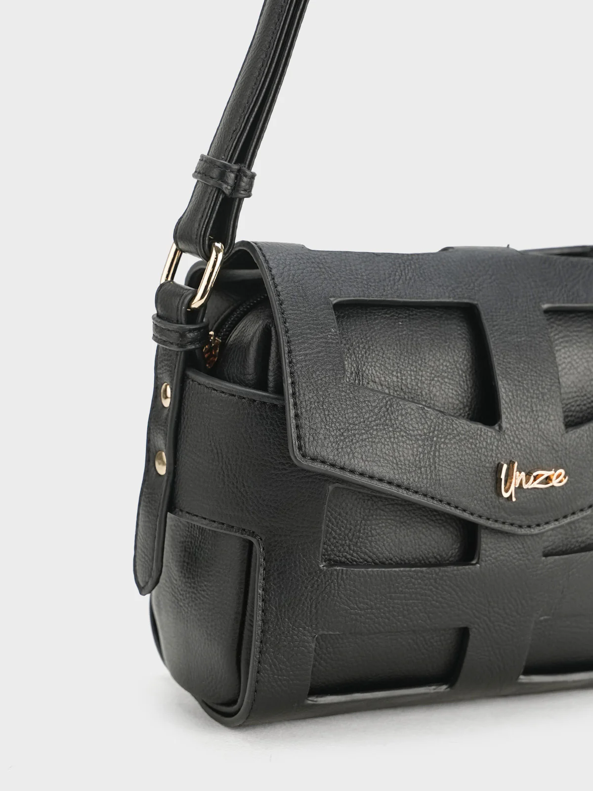 Women "HIRAYA" Crossbody Flap Bag - Image 7