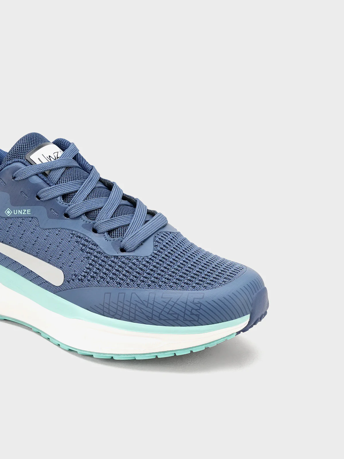 Women "HOVA" Flexible Lace Up Trainers - Image 4