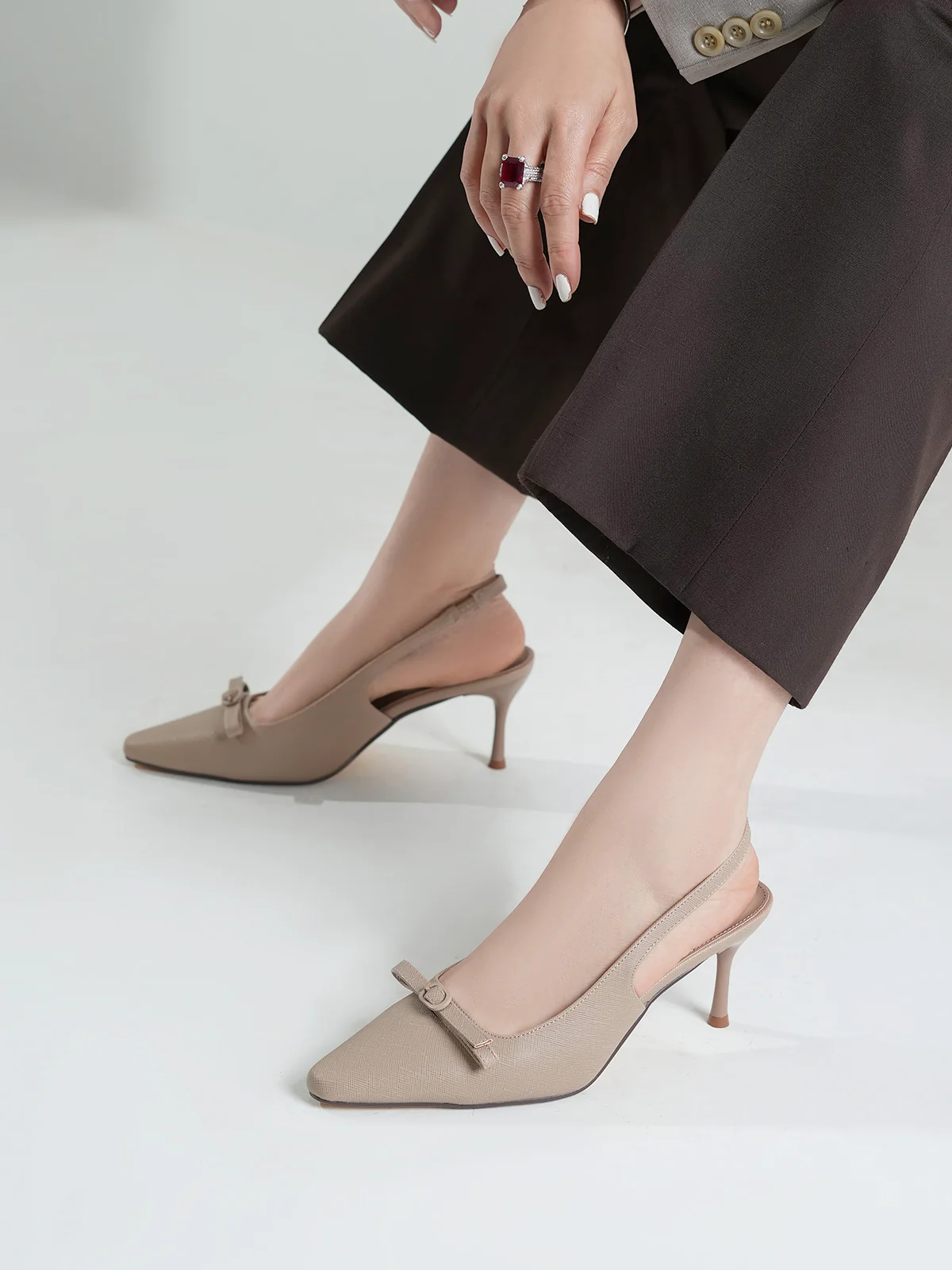 Women "HUBERT" Slingback Strap Sandals