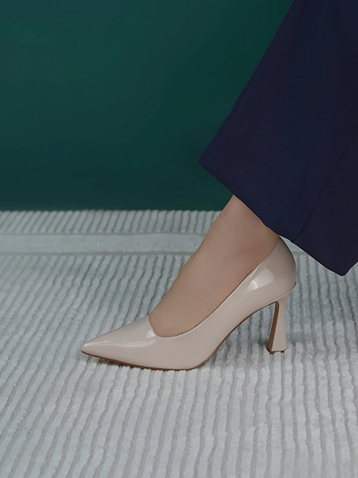 Women "IGRAINE" Slip-On Style Court Shoes - Image 3