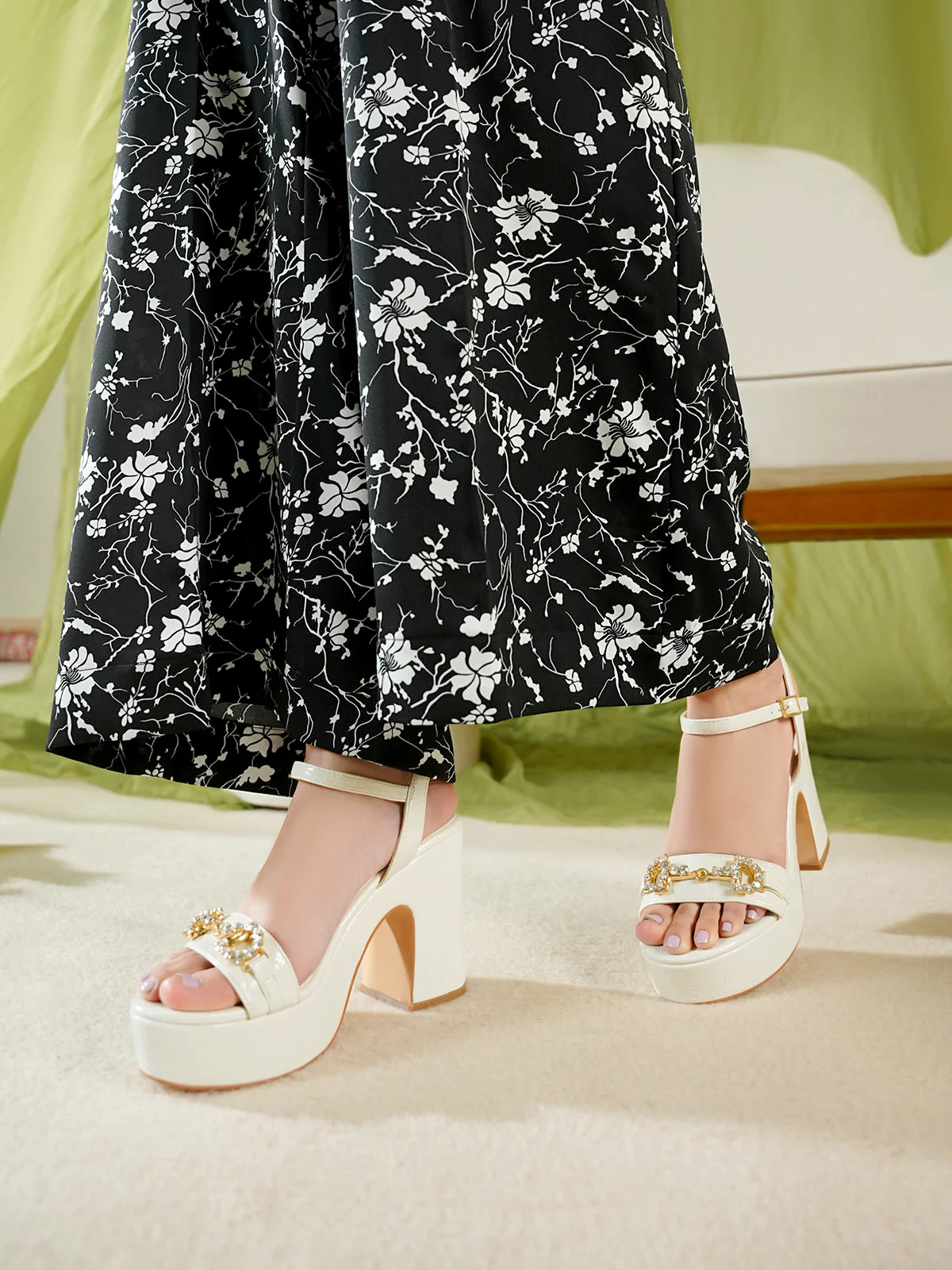 Women "ILANY" Chunky Heel Buckle Sandals - Image 6