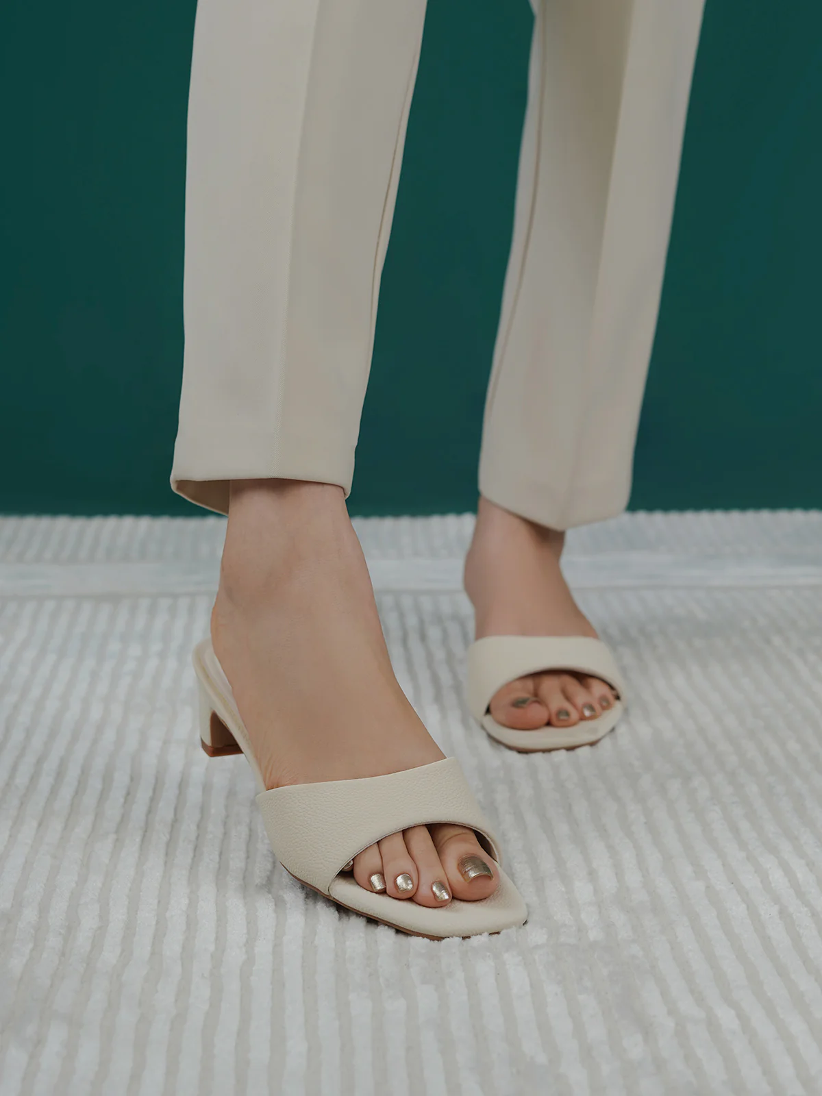 Women "JACIE" Elegant Block Heel Sandals - Image 3