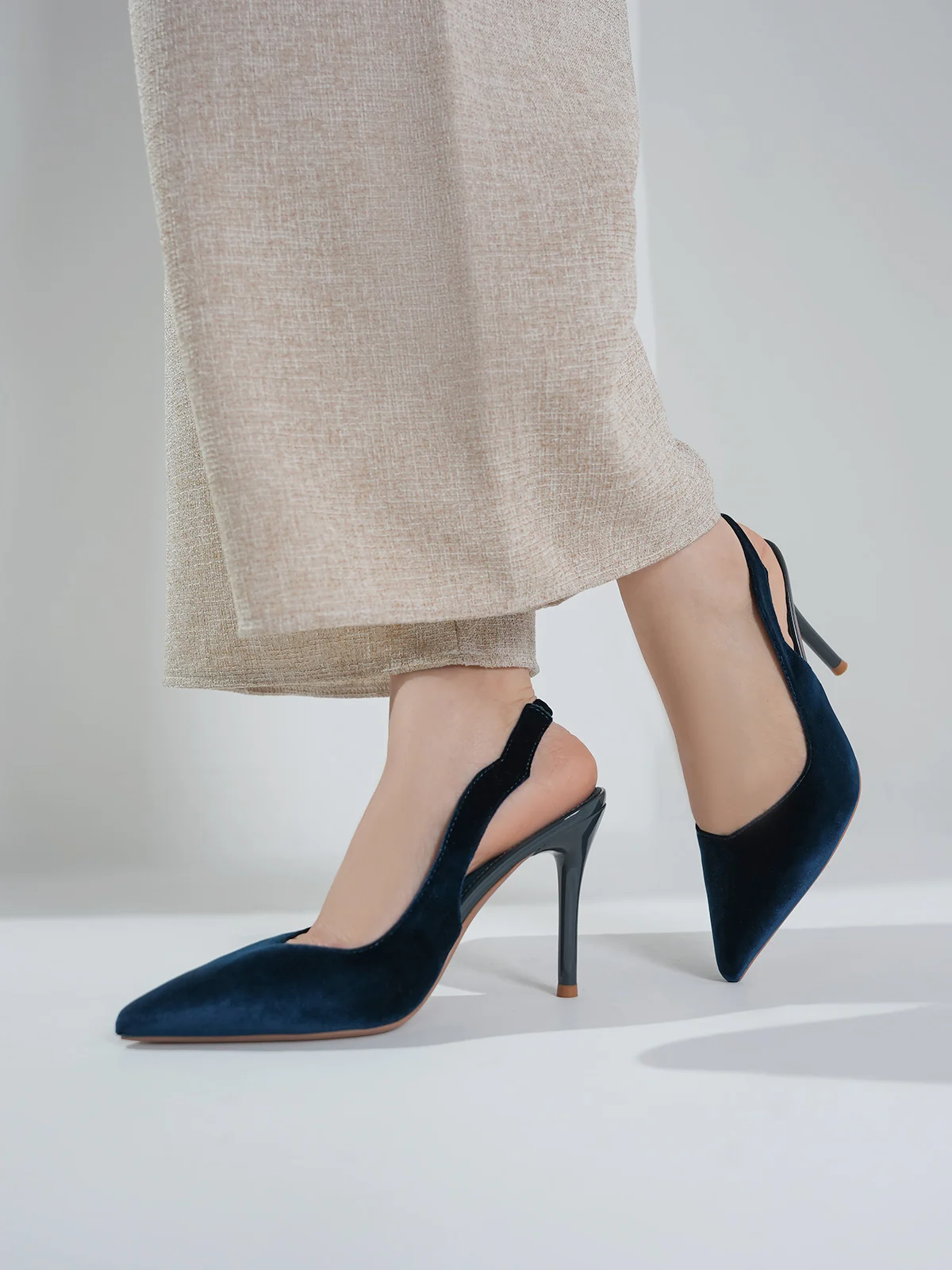 Women "JAGUAR" Elegance Slingback Sandals - Image 3