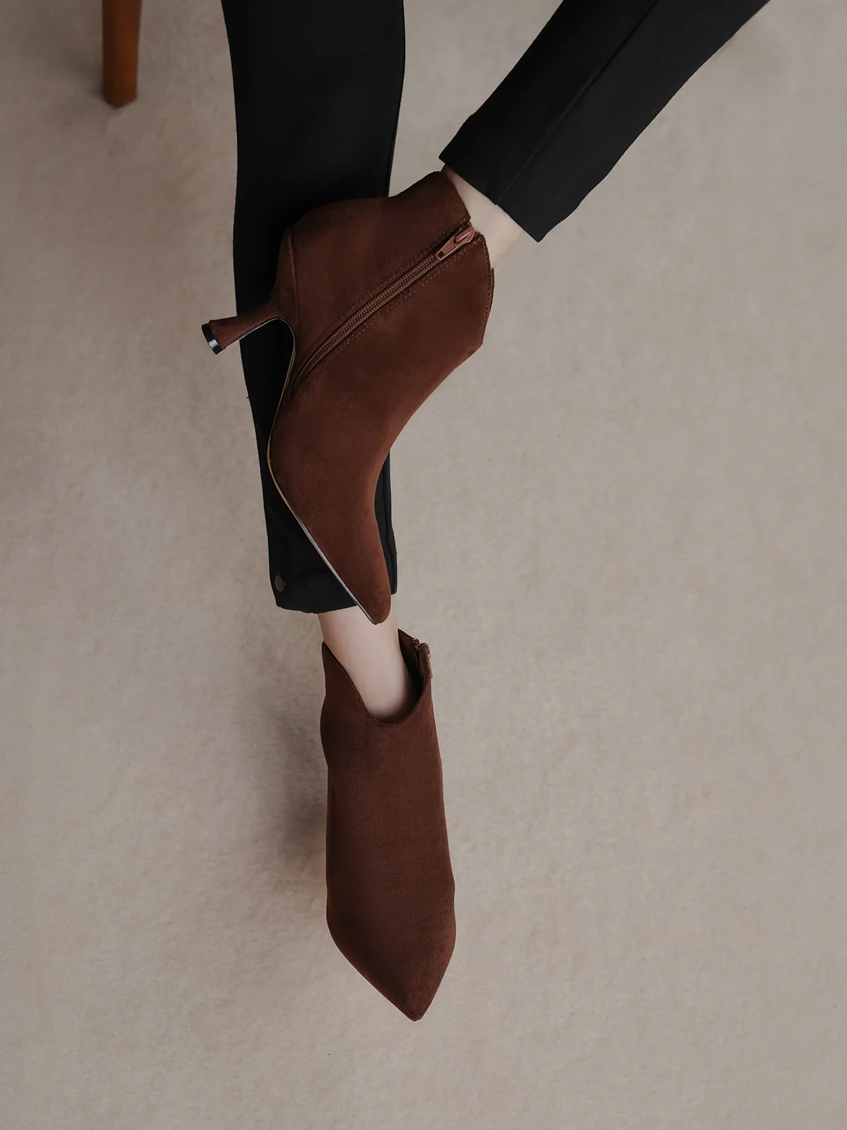 Women "JAYDEN" Stylish Zipper Boots - Image 9