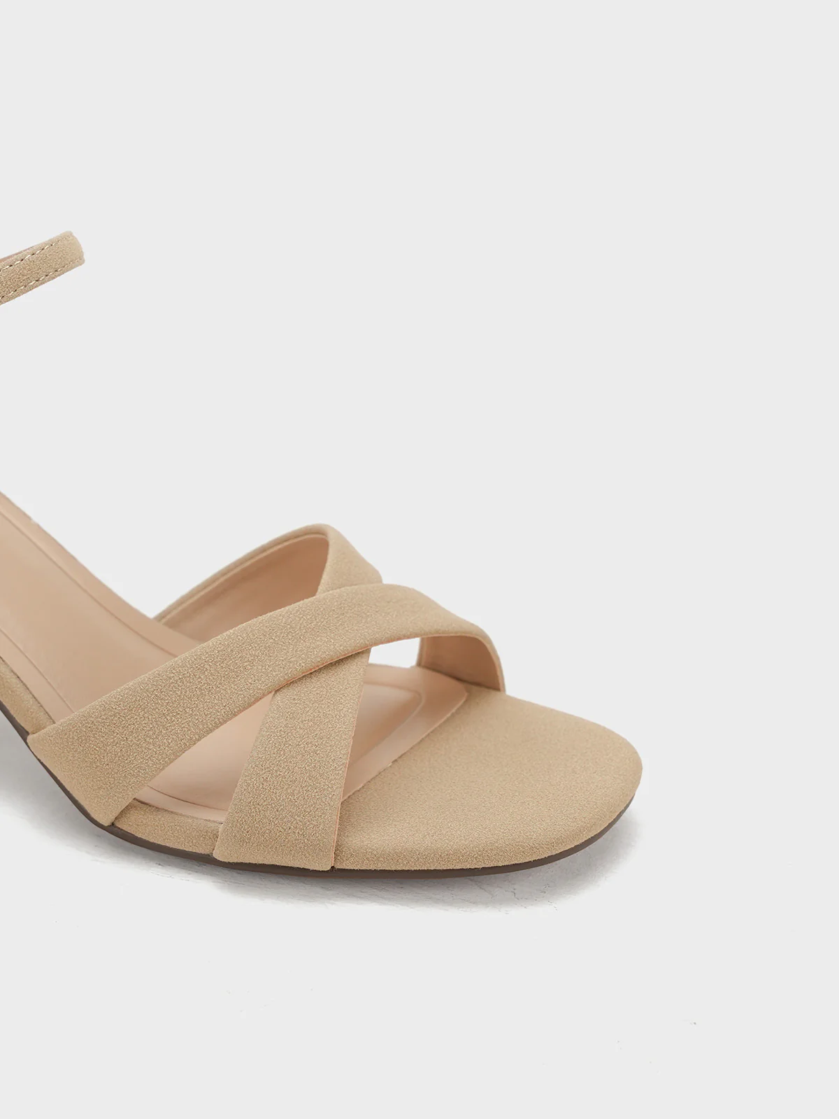 Women "JEFFREY" Block Heel Buckle Sandals - Image 5